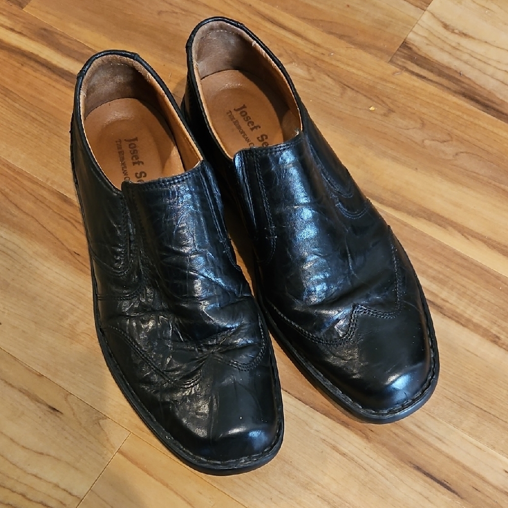 Josef Seibel Men's Black Leather Loafers